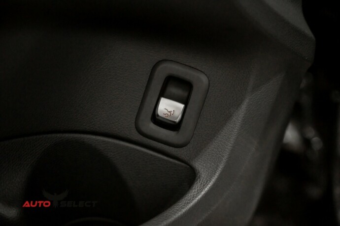 mercedes-benz-bensin-2016-big-28