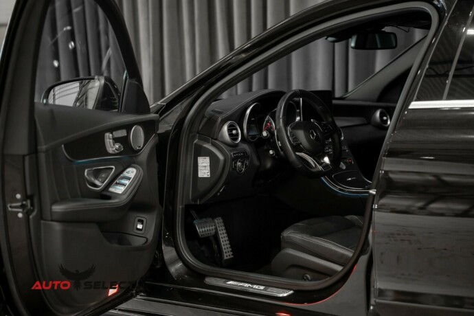 mercedes-benz-bensin-2016-big-25