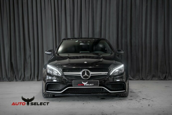 mercedes-benz-bensin-2016-big-5