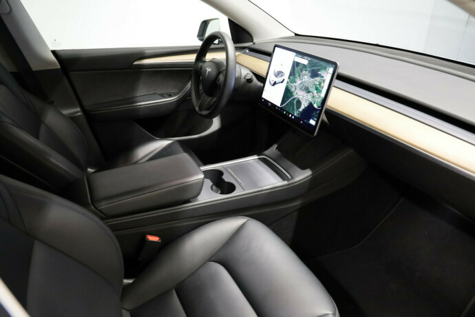 tesla-model-y-elektrisitet-2021-big-8