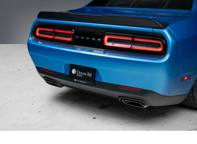 dodge-challenger-bensin-2015-big-12