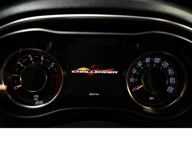 dodge-challenger-bensin-2015-big-17