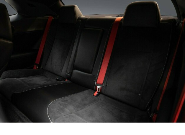 dodge-challenger-bensin-2015-big-34