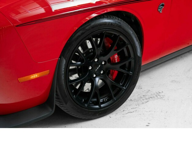 dodge-challenger-bensin-2015-big-2