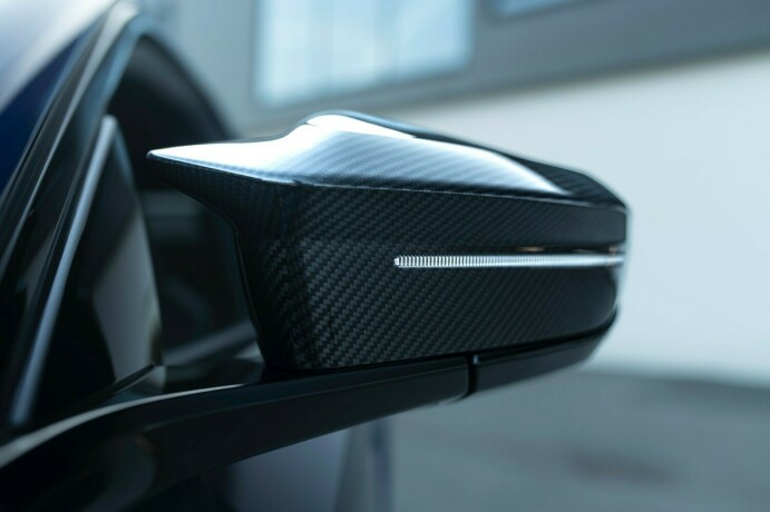 bmw-m5-elektrisitetbensin-2025-big-62