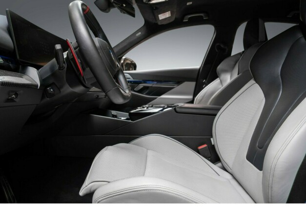 bmw-m5-elektrisitetbensin-2025-big-43