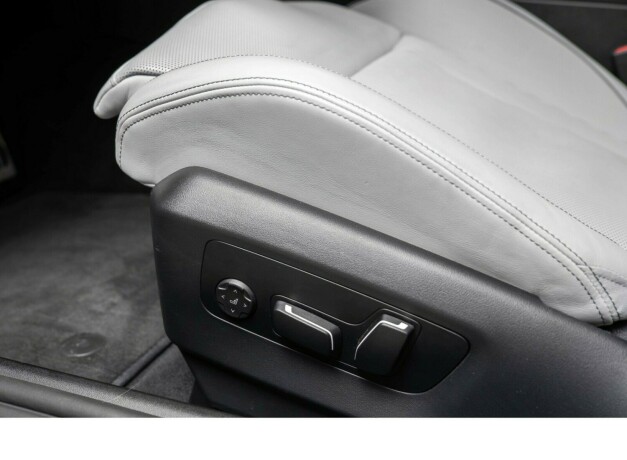 bmw-m5-elektrisitetbensin-2025-big-45