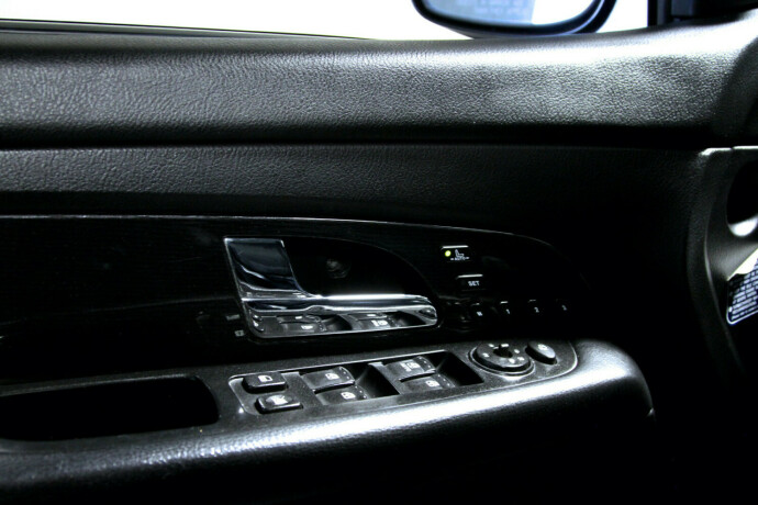 ssangyong-rexton-diesel-2007-big-15