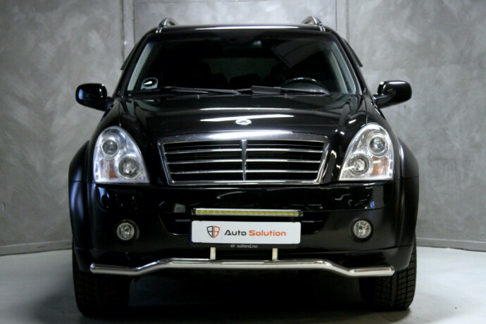 ssangyong-rexton-diesel-2007-big-18