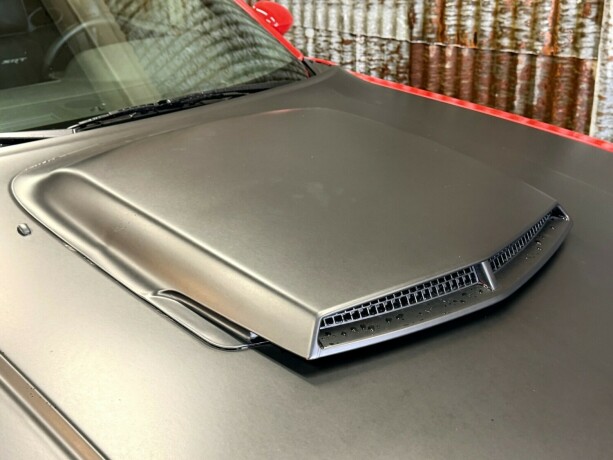 dodge-challenger-bensin-2010-big-10