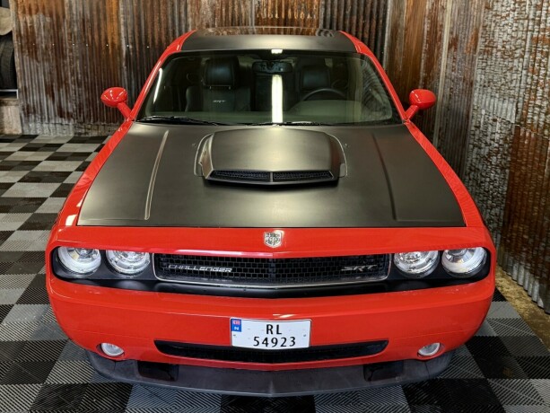 dodge-challenger-bensin-2010-big-8