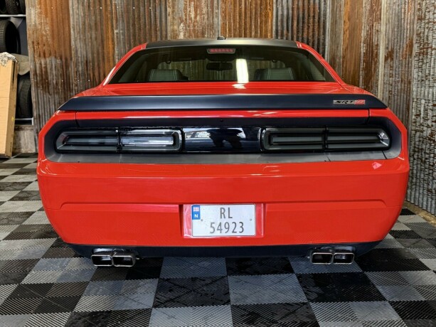 dodge-challenger-bensin-2010-big-18