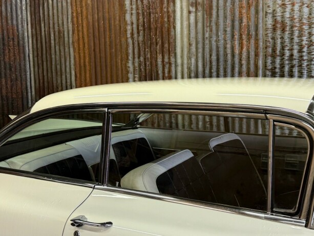 cadillac-deville-bensin-1960-big-9