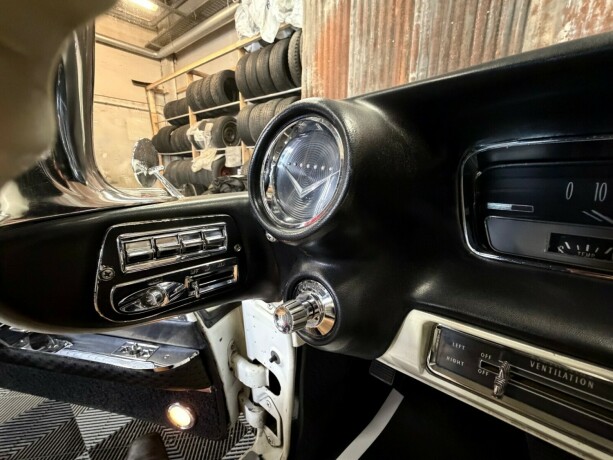 cadillac-deville-bensin-1960-big-30