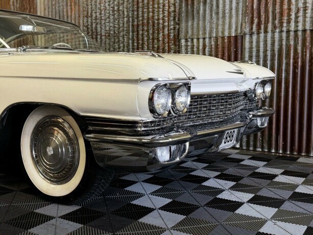 cadillac-deville-bensin-1960-big-3