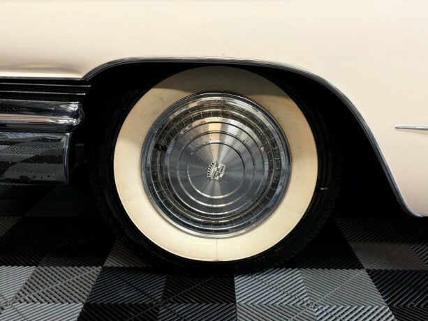 cadillac-deville-bensin-1960-big-18