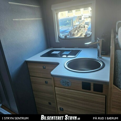 dethleffs-just-t7052-dbmeb-diesel-2023-big-17