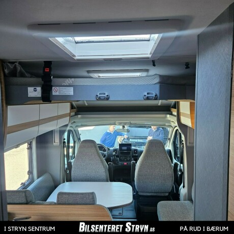 dethleffs-just-t7052-dbmeb-diesel-2023-big-10