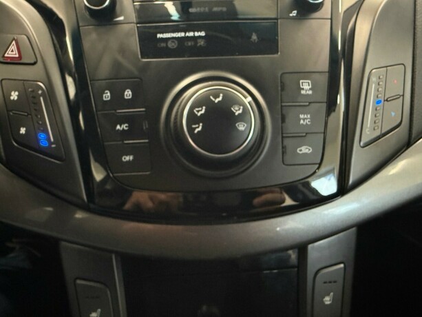 hyundai-i40-diesel-2012-big-21