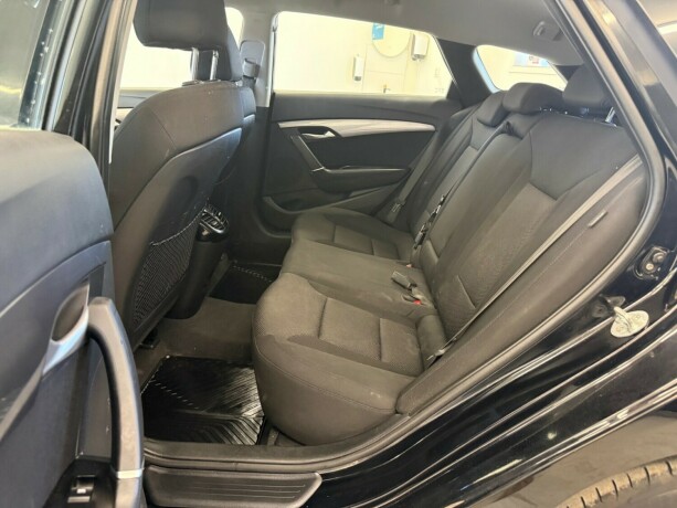 hyundai-i40-diesel-2012-big-15