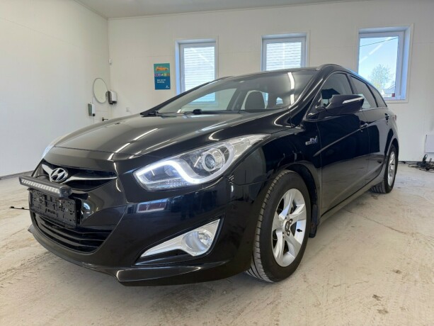 hyundai-i40-diesel-2012-big-6