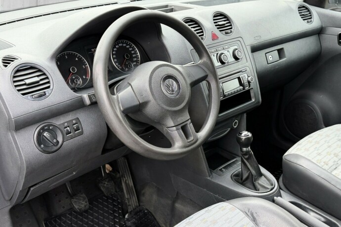 volkswagen-caddy-diesel-2011-big-6