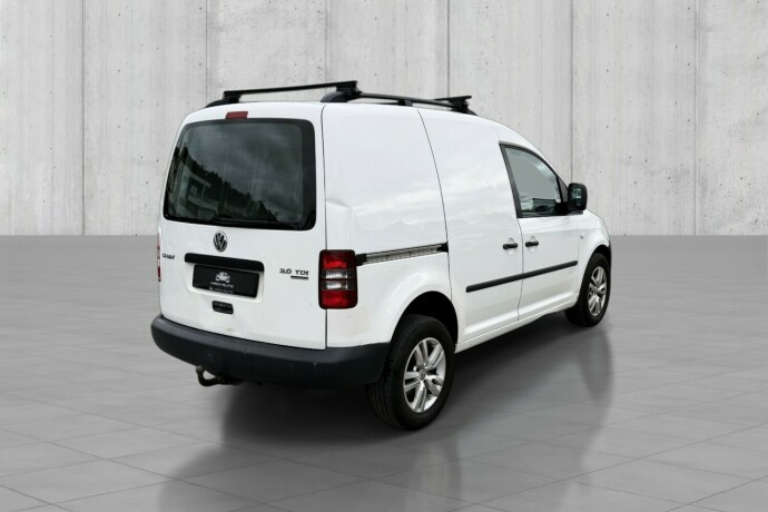 volkswagen-caddy-diesel-2011-big-4