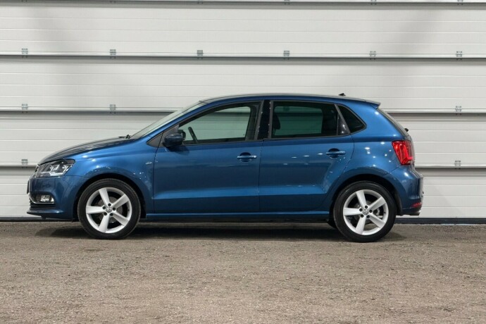 volkswagen-polo-bensin-2015-big-4