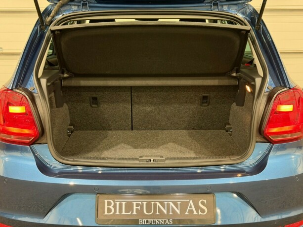 volkswagen-polo-bensin-2015-big-11