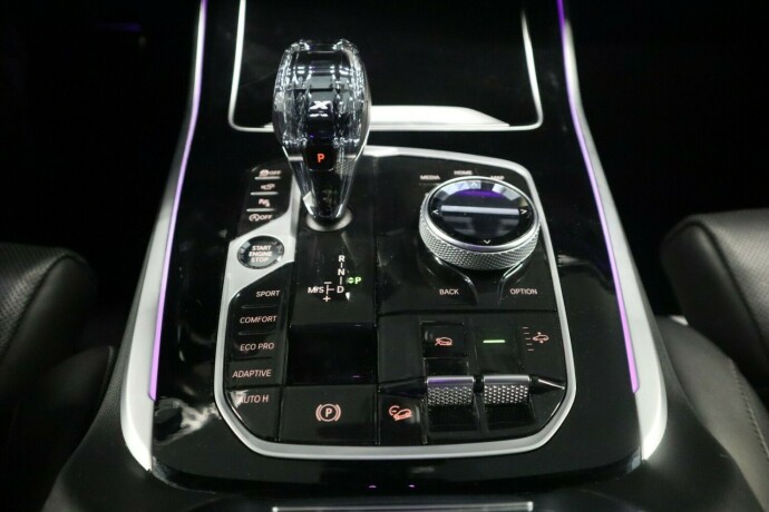 bmw-x7-diesel-2020-big-20