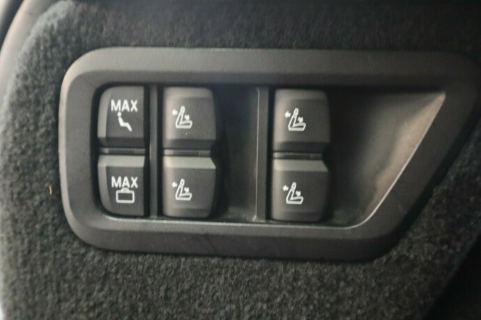 bmw-x7-diesel-2020-big-42