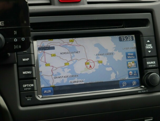 honda-civic-bensin-2013-big-15