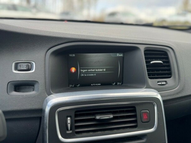 volvo-s60-diesel-2015-big-15