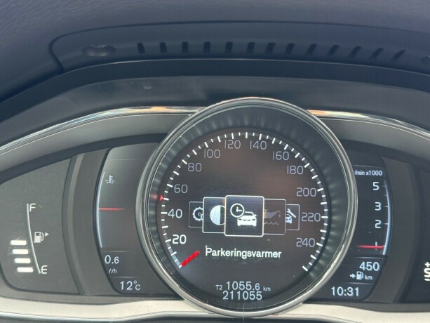 volvo-s60-diesel-2015-big-13