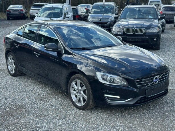 volvo-s60-diesel-2015-big-3