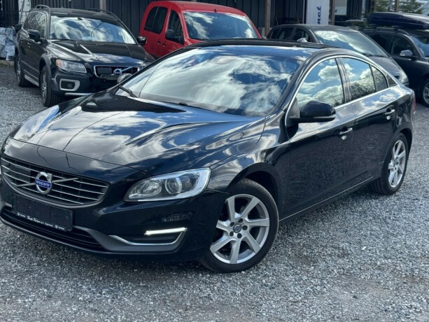 volvo-s60-diesel-2015-big-1