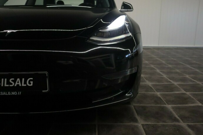 tesla-model-3-elektrisitet-2019-big-32