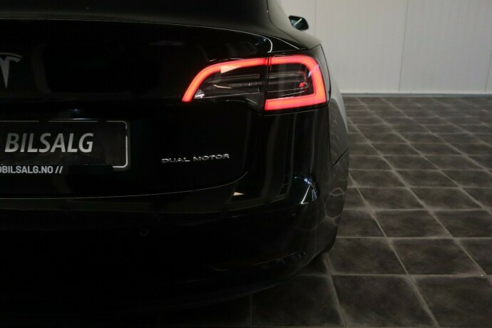 tesla-model-3-elektrisitet-2019-big-34