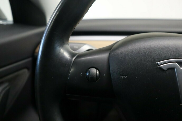 tesla-model-3-elektrisitet-2019-big-26