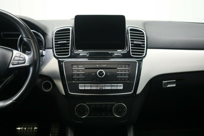 mercedes-benz-gle-elektrisitetbensin-2017-big-16