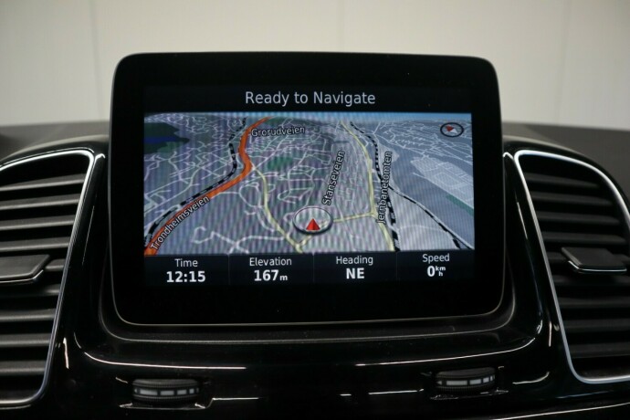 mercedes-benz-gle-elektrisitetbensin-2017-big-26