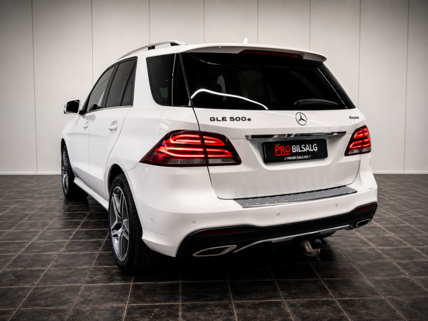 mercedes-benz-gle-elektrisitetbensin-2017-big-1