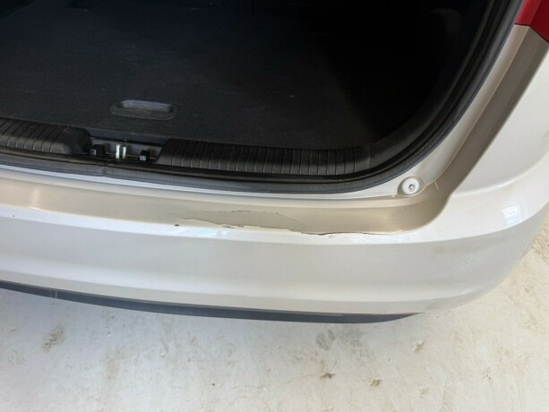 kia-venga-diesel-2010-big-23