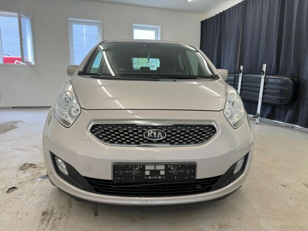 kia-venga-diesel-2010-big-0