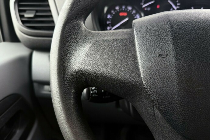 peugeot-expert-diesel-2016-big-19