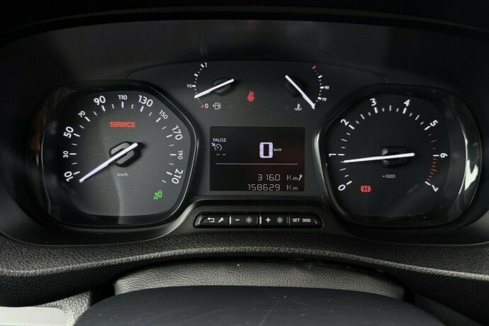 peugeot-expert-diesel-2016-big-21