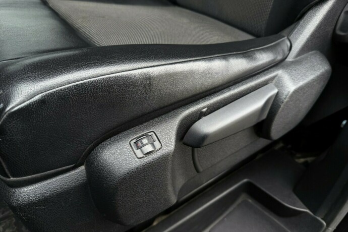 peugeot-expert-diesel-2016-big-14