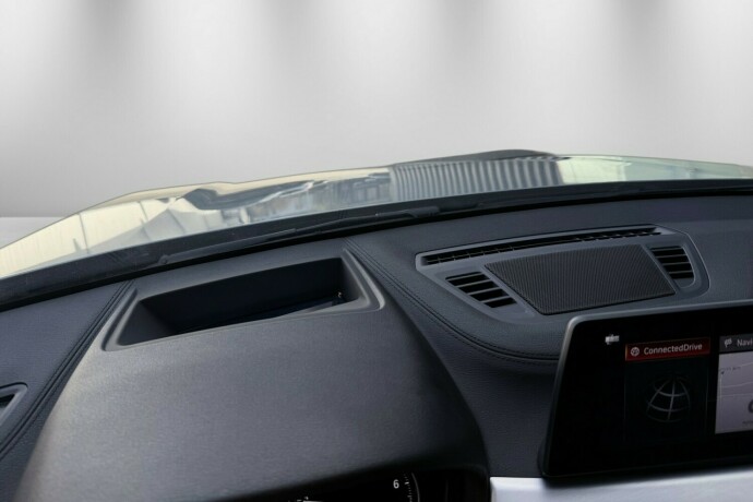 bmw-x2-elektrisitetbensin-2022-big-34