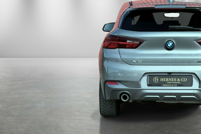 bmw-x2-elektrisitetbensin-2022-big-7