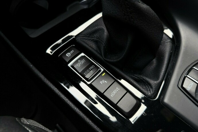 bmw-x2-elektrisitetbensin-2022-big-29